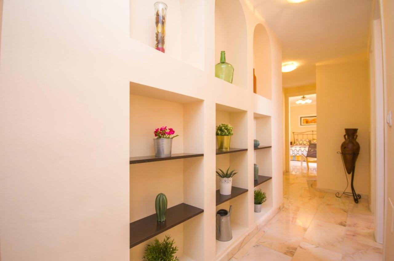 Albi B&B Burriana Beach Nerja Buitenkant foto